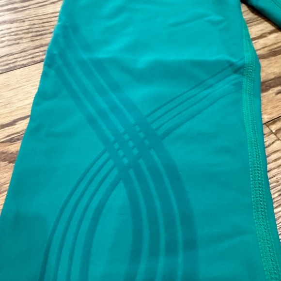 Oasis Green Fanka 7/8 Leggings - Picture 6 of 7